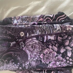 Purple and Black Floral Leggings- Lululemon 23 inch